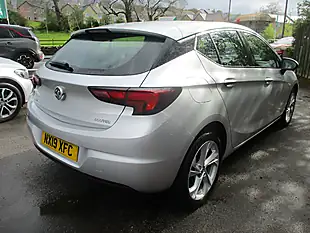 Used 2019 Vauxhall Astra Sri Silver - Interior and Exterior details 6
