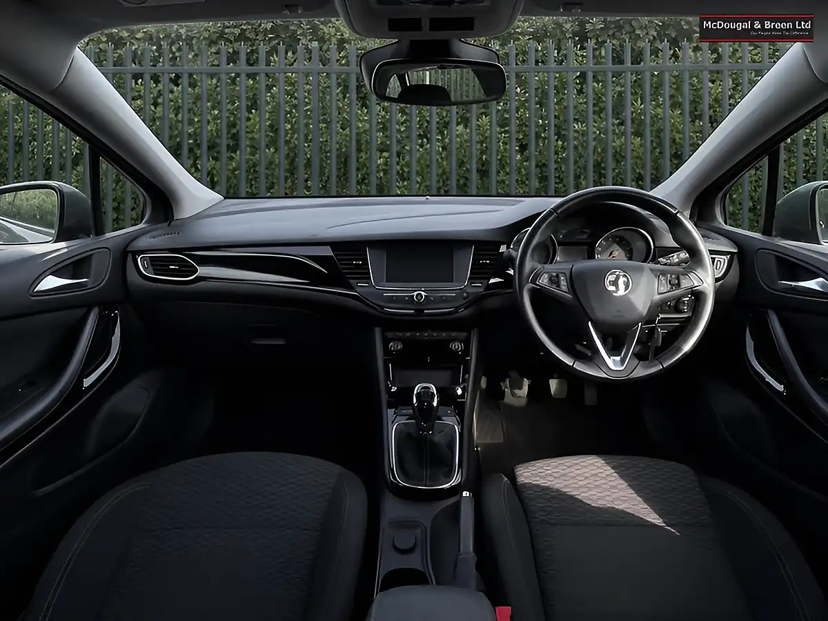Used 2019 Vauxhall Astra Sri Sports Tourer Grey - Interior and Exterior details 12