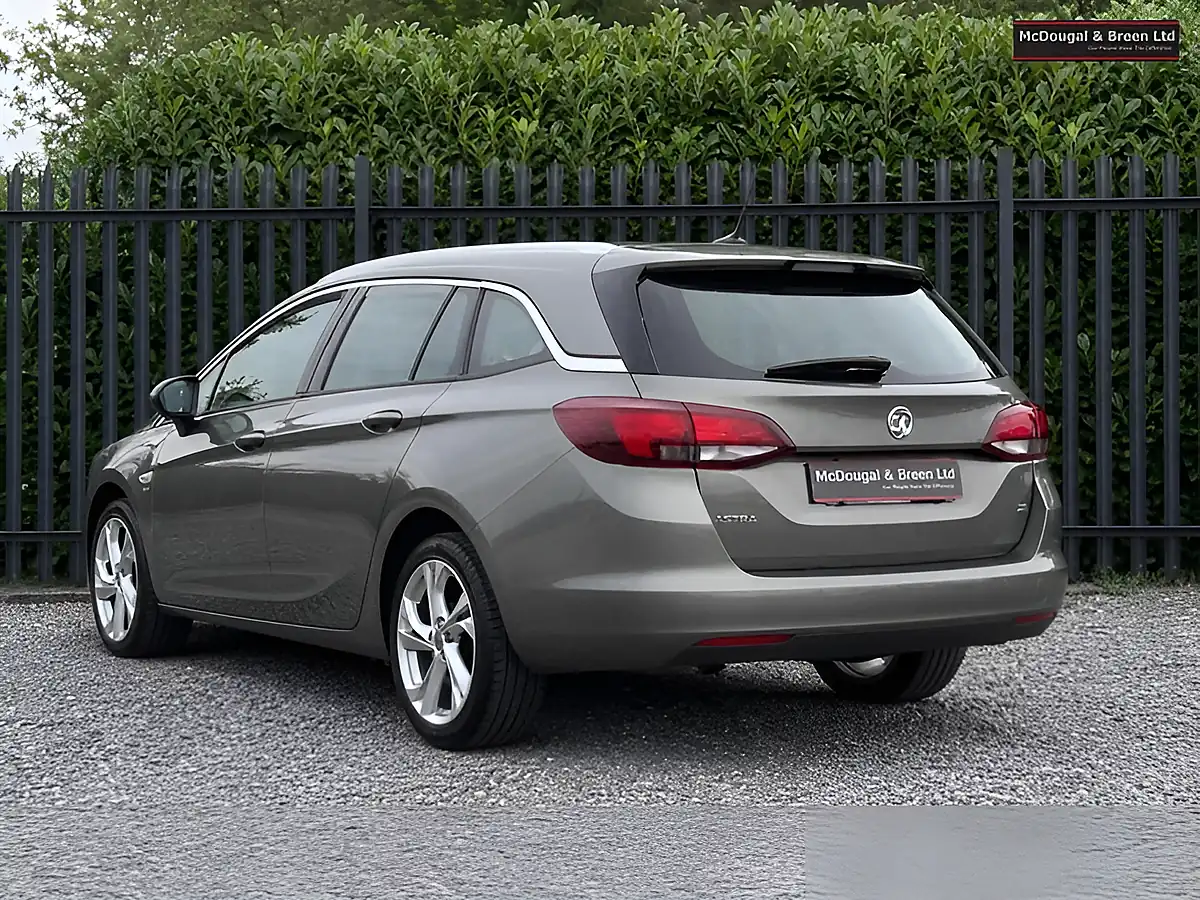 Used 2019 Vauxhall Astra Sri Sports Tourer Grey - Interior and Exterior details 4