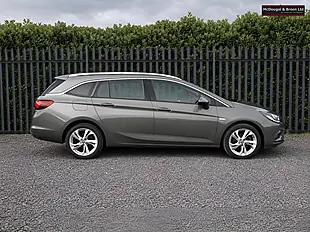 Used 2019 Vauxhall Astra Sri Sports Tourer Grey - Interior and Exterior details 8