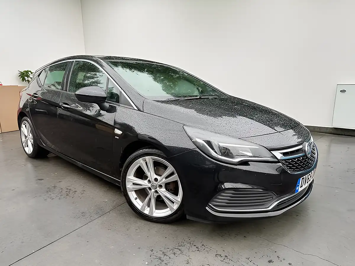 Used 2019 Vauxhall Astra Sri Vx Line Nav Black - Interior and Exterior details 2