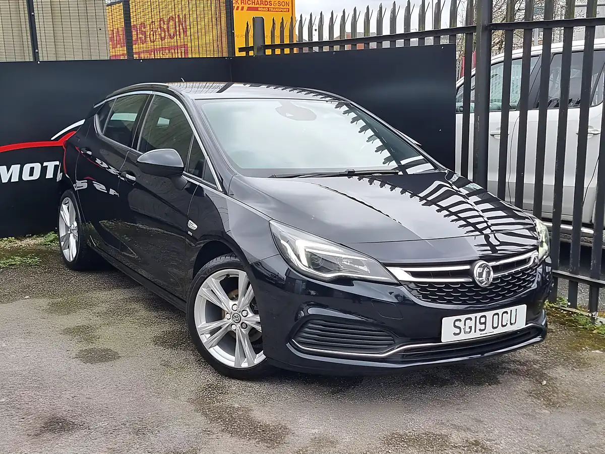 Used 2019 Vauxhall Astra Sri Vx Line Nav Blue - Front View