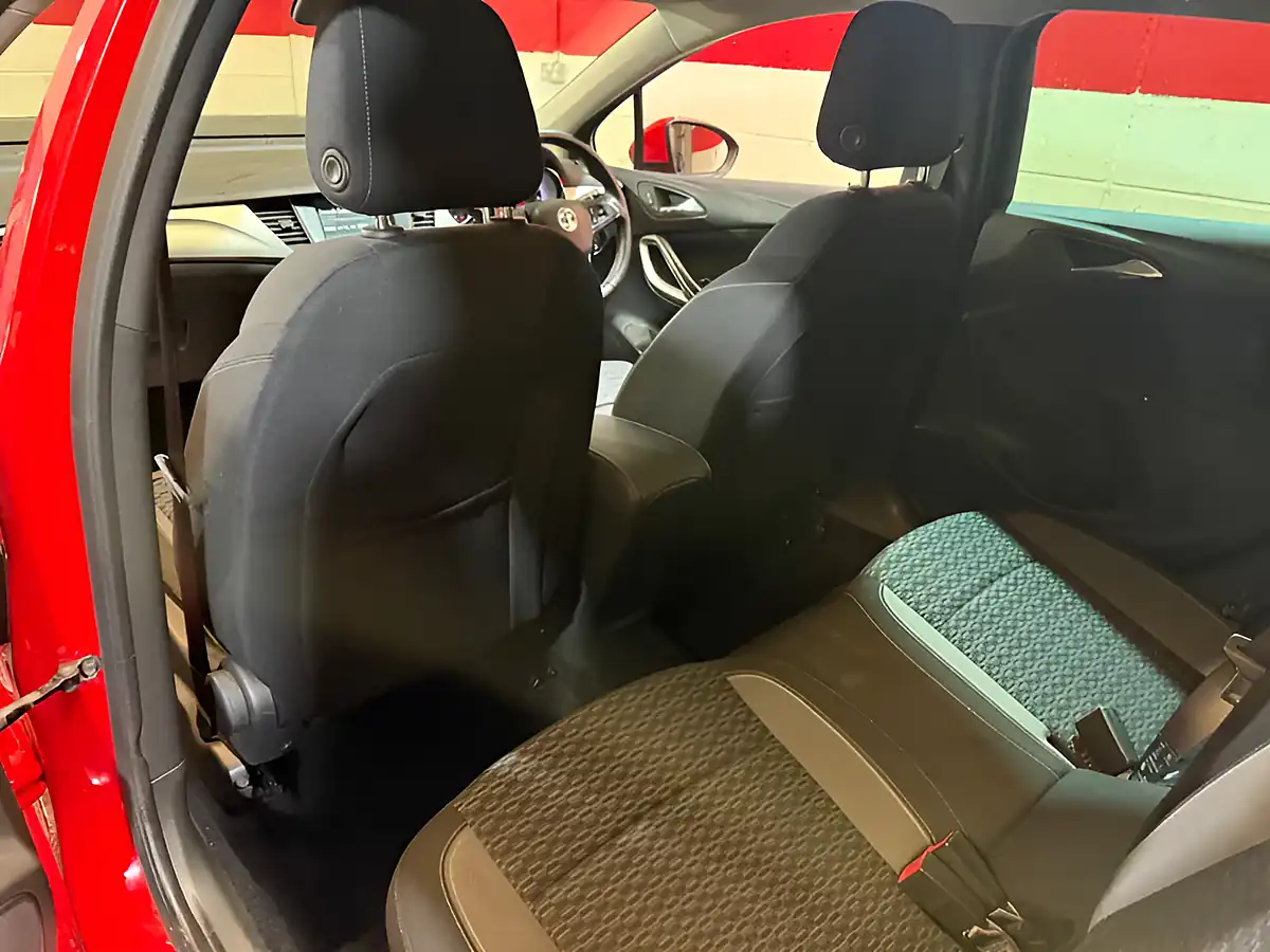 Used 2019 Vauxhall Astra Sri Vx Line Nav Red - Interior and Exterior details 12