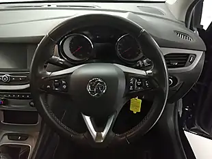 Used 2019 Vauxhall Astra Tech Line Nav Blue - Interior and Exterior details 7
