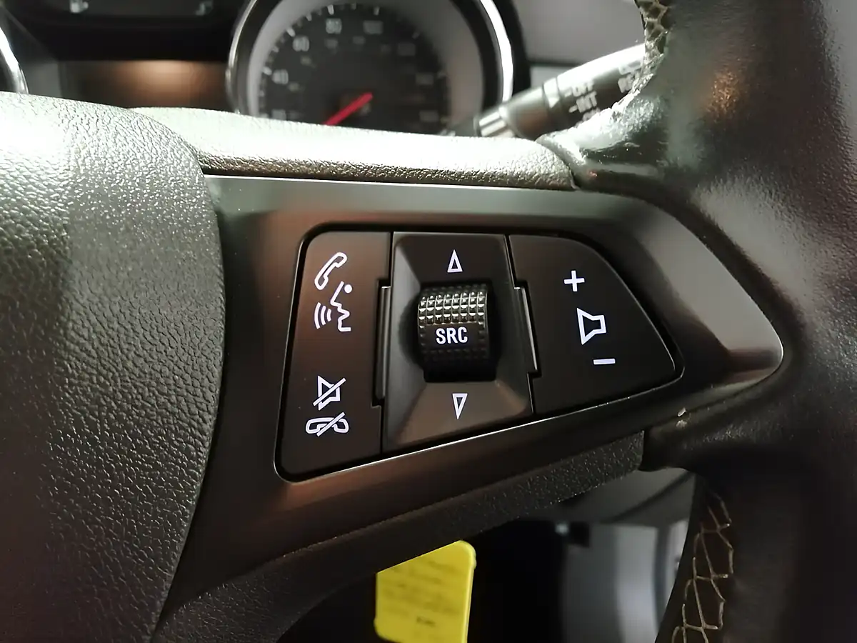 Used 2019 Vauxhall Astra Tech Line Nav Blue - Interior and Exterior details 9