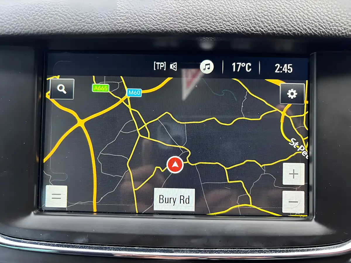 Used 2019 Vauxhall Astra Tech Line Nav Silver - Interior and Exterior details 15