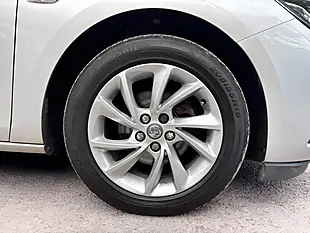 Used 2019 Vauxhall Astra Tech Line Nav Silver - Interior and Exterior details 20