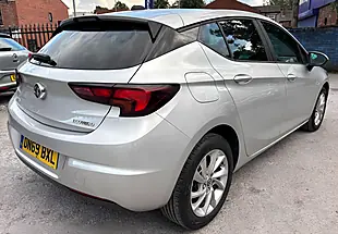 Used 2019 Vauxhall Astra Tech Line Nav Silver - Interior and Exterior details 8