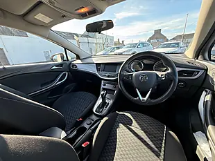 Used 2019 Vauxhall Astra Tech Line White - Interior and Exterior details 11