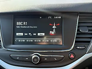 Used 2019 Vauxhall Astra Tech Line White - Interior and Exterior details 16