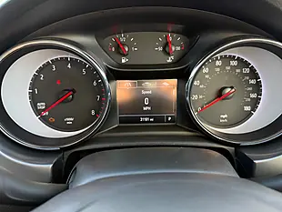 Used 2019 Vauxhall Astra Tech Line White - Interior and Exterior details 20