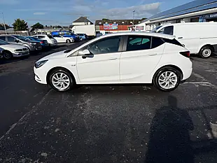 Used 2019 Vauxhall Astra Tech Line White - Interior and Exterior details 8