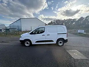 Used 2019 Vauxhall Combo 2000 Edition White - Interior and Exterior details 4