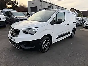 Used 2019 Vauxhall Combo 2000 Edition White - Interior and Exterior details 10