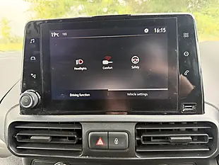 Used 2019 Vauxhall Combo 2000 Edition White - Interior and Exterior details 17