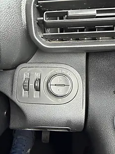 Used 2019 Vauxhall Combo 2000 Edition White - Interior and Exterior details 19