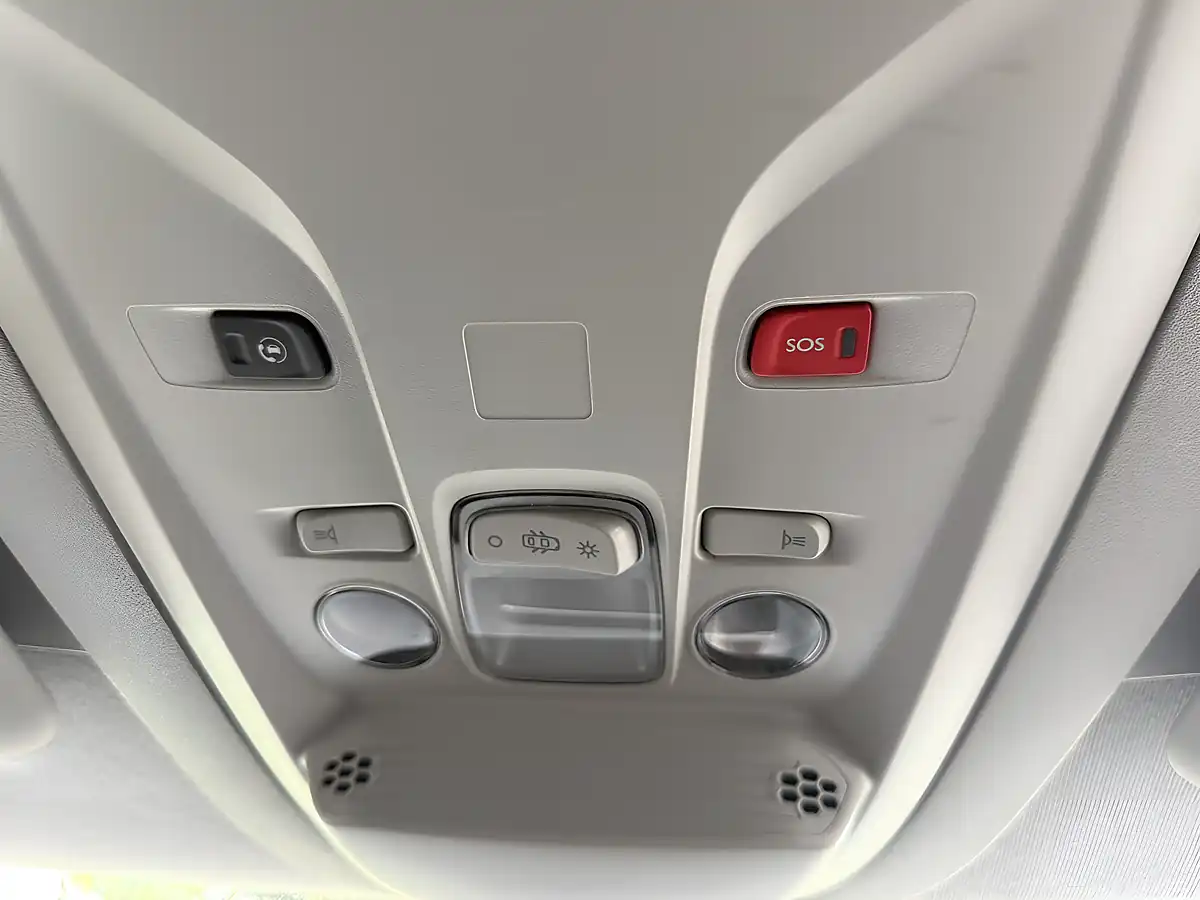 Used 2019 Vauxhall Combo 2000 Edition White - Interior and Exterior details 20