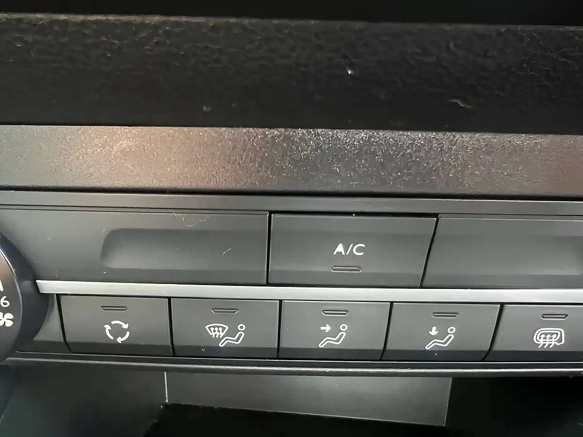 Used 2019 Vauxhall Combo 2300 Edition L1 H1 Cool Grey - Interior and Exterior details 15