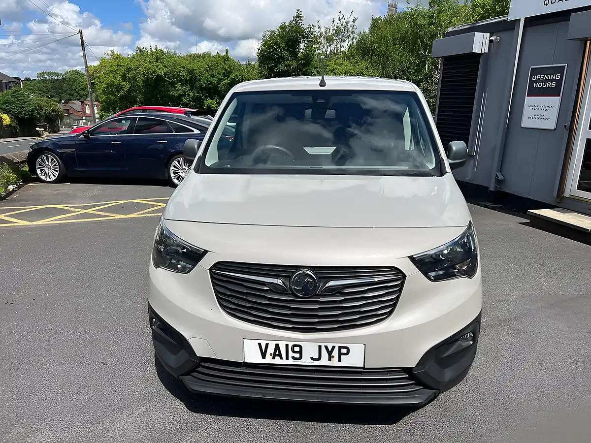 Used 2019 Vauxhall Combo 2300 Edition L1 H1 Cool Grey - Interior and Exterior details 2