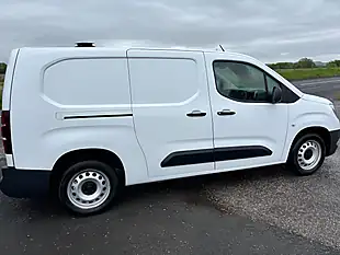 Used 2019 Vauxhall Combo 2300 Edition White - Interior and Exterior details 4