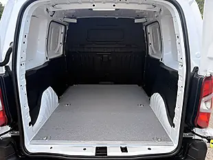 Used 2019 Vauxhall Combo 2300 Edition White - Interior and Exterior details 7