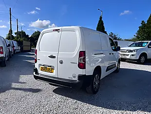 Used 2019 Vauxhall Combo 2300 Edition White - Interior and Exterior details 11