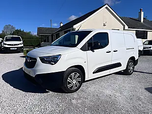 Used 2019 Vauxhall Combo 2300 Edition White - Interior and Exterior details 8