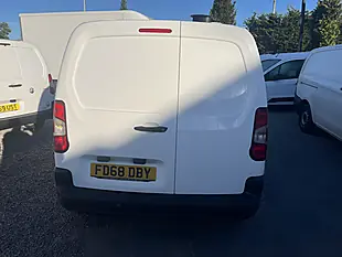 Used 2019 Vauxhall Combo 2300 Edition White - Interior and Exterior details 11