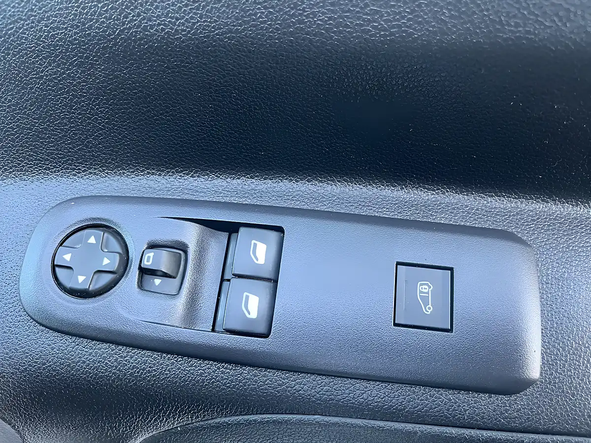 Used 2019 Vauxhall Combo 2300 Edition White - Interior and Exterior details 16