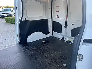Used 2019 Vauxhall Combo 2300 Edition White - Interior and Exterior details 19