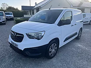 Used 2019 Vauxhall Combo 2300 Edition White - Interior and Exterior details 7