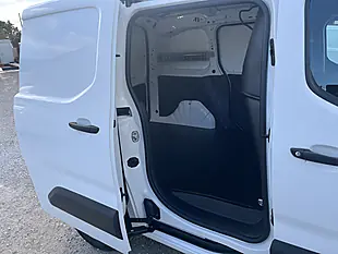 Used 2019 Vauxhall Combo 2300 Edition White - Interior and Exterior details 18