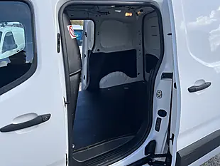 Used 2019 Vauxhall Combo 2300 Edition White - Interior and Exterior details 19