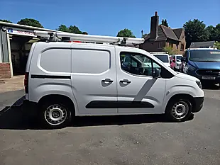 Used 2019 Vauxhall Combo H1 Edition White - Interior and Exterior details 13
