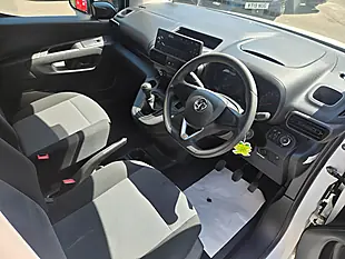 Used 2019 Vauxhall Combo H1 Edition White - Interior and Exterior details 14
