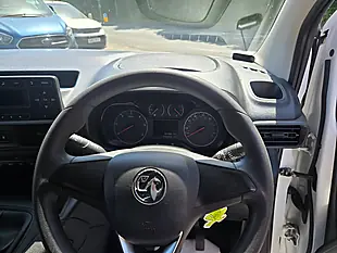 Used 2019 Vauxhall Combo H1 Edition White - Interior and Exterior details 15