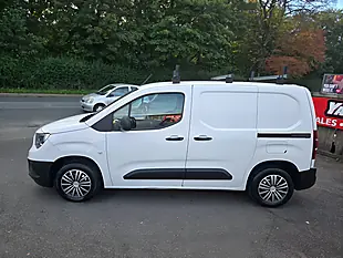 Used 2019 Vauxhall Combo H1 Edition White - Interior and Exterior details 4