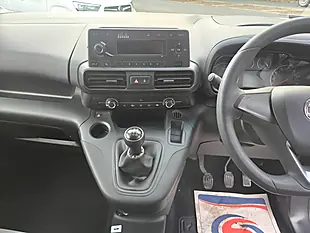 Used 2019 Vauxhall Combo H1 Edition White - Interior and Exterior details 13
