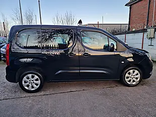 Used 2019 Vauxhall Combo Life Energy Black - Interior and Exterior details 7