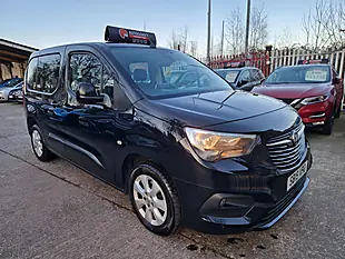 Used 2019 Vauxhall Combo Life Energy Black - Interior and Exterior details 8