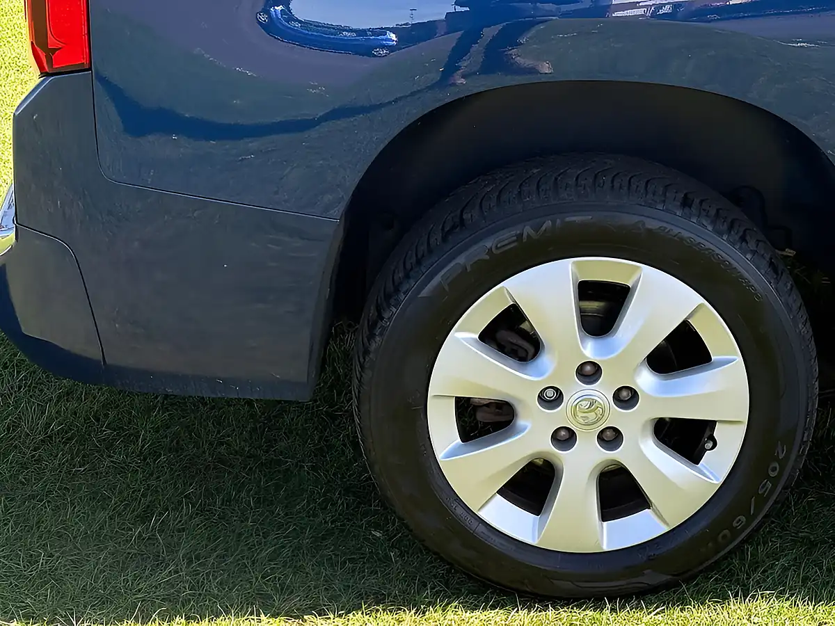 Used 2019 Vauxhall Combo Life Energy Xl Blue - Interior and Exterior details 11
