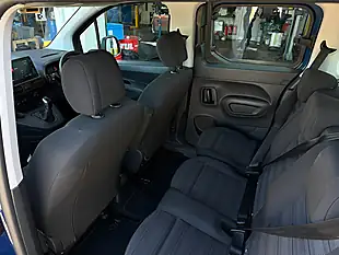 Used 2019 Vauxhall Combo Life Energy Xl Blue - Interior and Exterior details 17