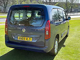 Used 2019 Vauxhall Combo Life Energy Xl Blue - Interior and Exterior details 6