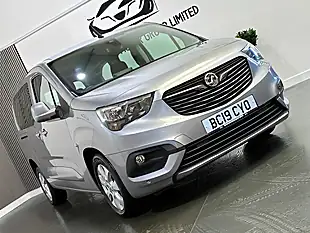 Used 2019 Vauxhall Combo Life Energy Xl Grey - Interior and Exterior details 12