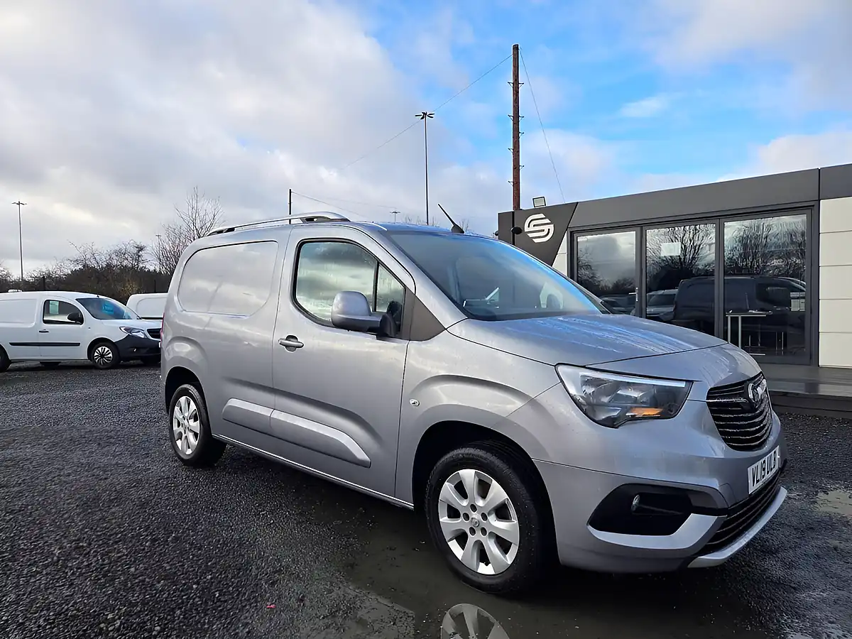 Used 2019 Vauxhall Combo Limited Edition Nav L1 H1 Grey - Front View