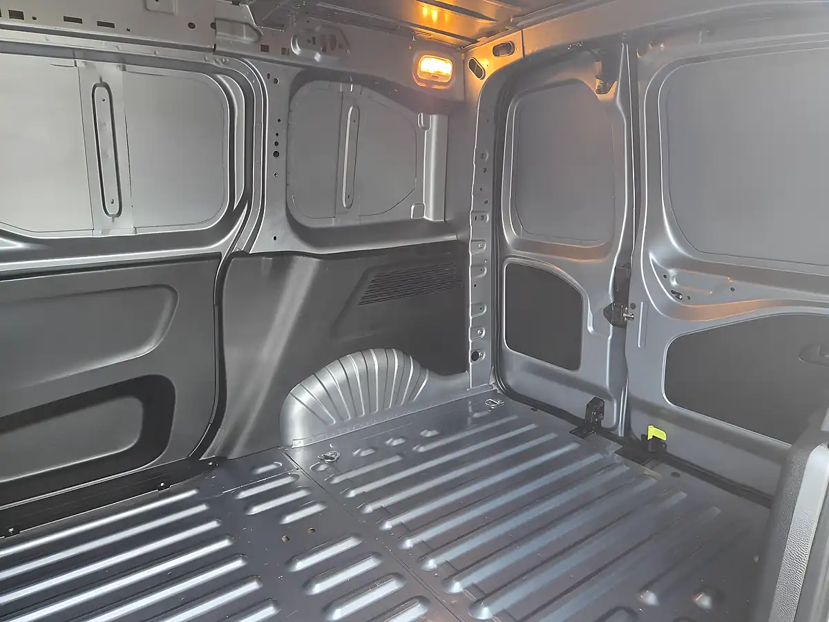Used 2019 Vauxhall Combo Limited Edition Nav L1 H1 Grey - Interior and Exterior details 11