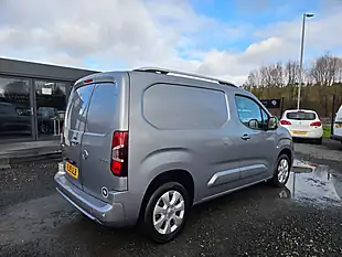 Used 2019 Vauxhall Combo Limited Edition Nav L1 H1 Grey - Interior and Exterior details 5