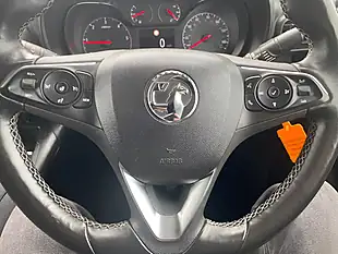 Used 2019 Vauxhall Combo Sportive Black - Interior and Exterior details 7