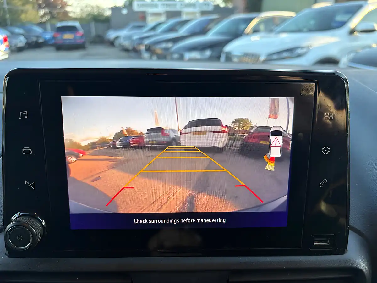 Used 2019 Vauxhall Combo Sportive Blue - Interior and Exterior details 13