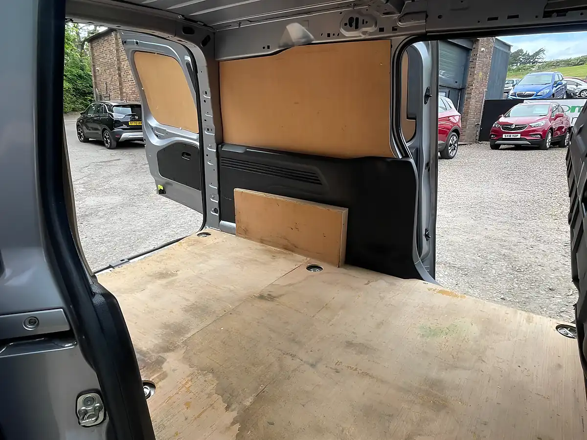 Used 2019 Vauxhall Combo Sportive Grey - Interior and Exterior details 12